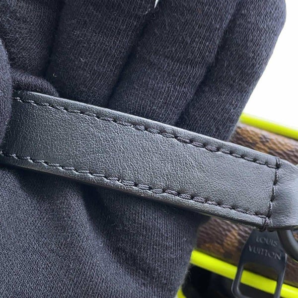 ルイヴィトン ショルダーバッグ モノグラム・マカサー クリストファー・ウエアラブルウォレット M80793 バッグ ブラック 黒