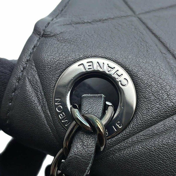 シャネル チェーンショルダーバッグ ココマーク フルフラップ レザー CHANEL バッグ 黒