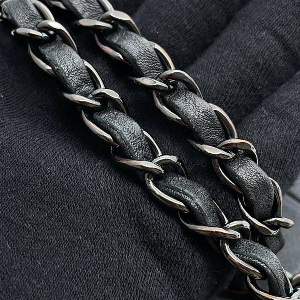 シャネル チェーンショルダーバッグ ココマーク フルフラップ レザー CHANEL バッグ 黒