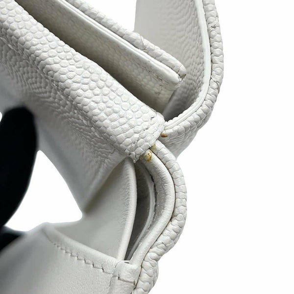 シャネル 三つ折り財布 マトラッセ スモール フラップ ウォレット トランプ キャビアスキン AP3081 財布 白