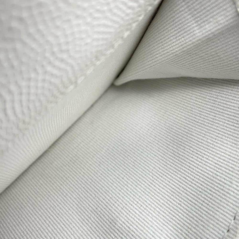 シャネル 三つ折り財布 マトラッセ スモール フラップ ウォレット トランプ キャビアスキン AP3081 財布 白