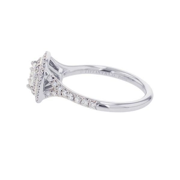 ティファニー リング ソレスト クッション カット エンゲージメント ダイヤ 中石0.45ct/計0.32ct Pt950 サイズ約13号 鑑定書付き 指輪