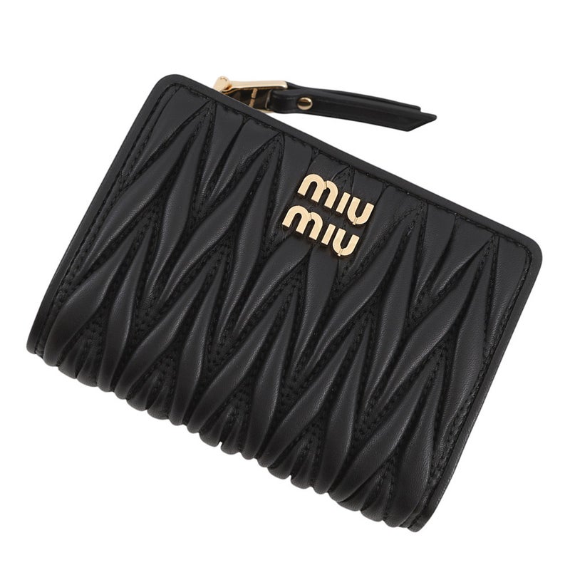 ミュウミュウ 二つ折り財布 マテラッセ ロゴ レザー 5ML075 Miu Miu 黒