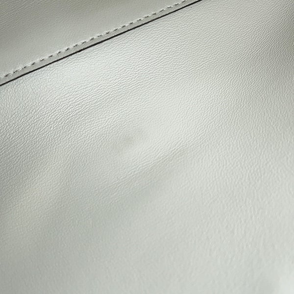 フェンディ ハンドバッグ セレリア バケット カーフレザー 8BR600 FENDI バッグ ワンショルダー 白