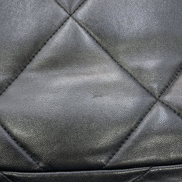 シャネル チェーンショルダーバッグ CHANEL19 フラップバッグ ココマーク シャイニーラムスキン AS1160 CHANEL 黒
