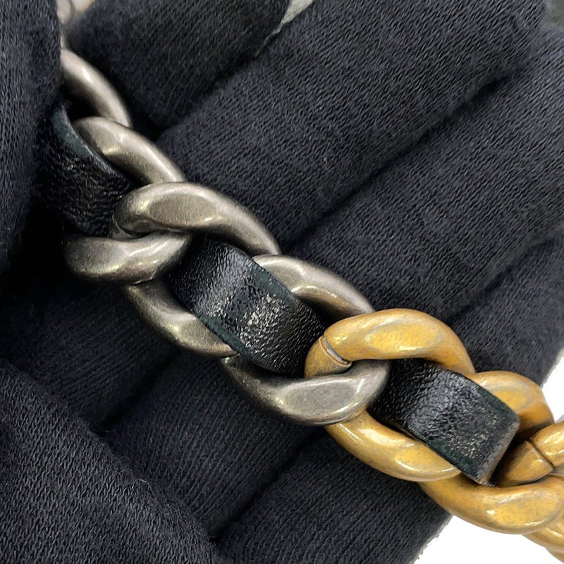 シャネル チェーンショルダーバッグ CHANEL19 フラップバッグ ココマーク シャイニーラムスキン AS1160 CHANEL 黒