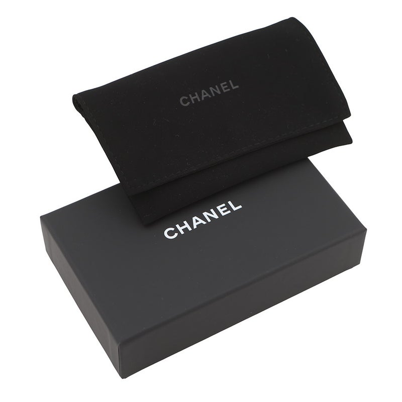 シャネル カードケース マトラッセ ココマーク 縦型カードケース カーフレザー AP4950 CHANEL 定期入れ 黒