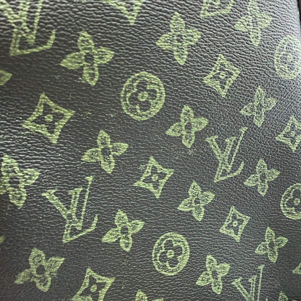 ルイヴィトン ボディバッグ モノグラム・レコード アヴェニュー・スリングバッグ M46344 LOUIS VUITTON LVフォールコレクション