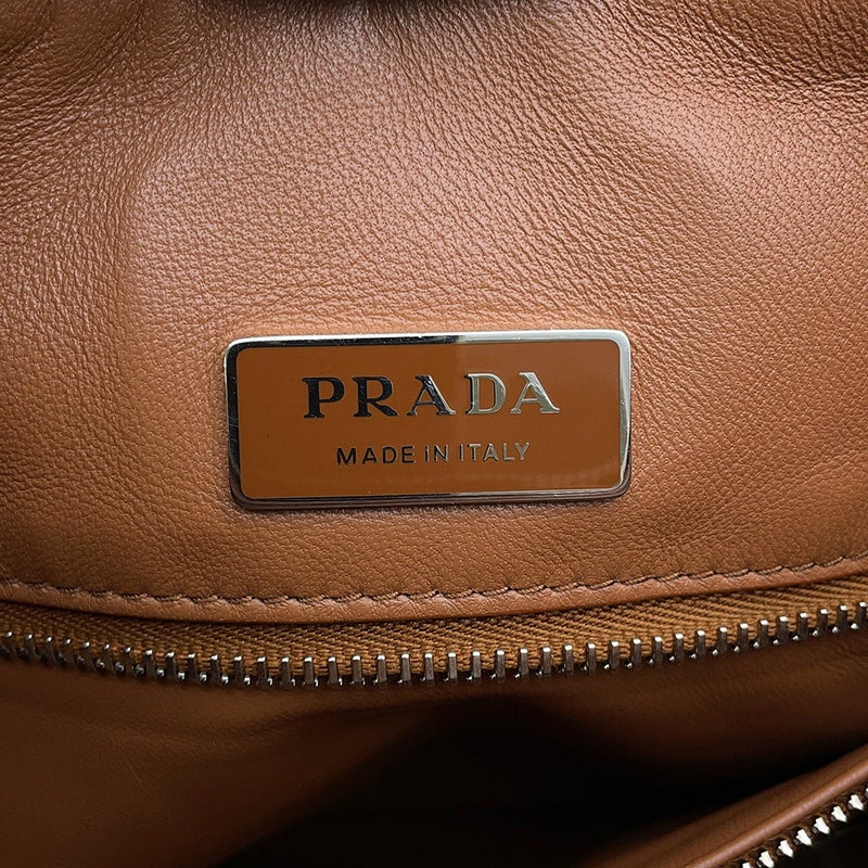 プラダ ショルダーバッグ ヴィッテロダイノ グレインレザー 2VH182 PRADA