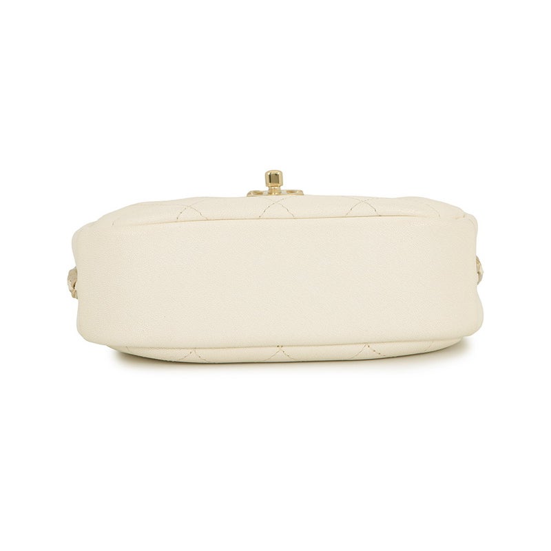 シャネル チェーンショルダーバッグ マトラッセ ココマーク カメラバッグ レザー AS0137 CHANEL
