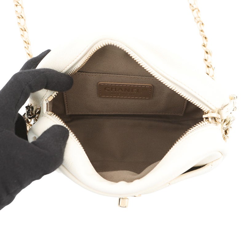 シャネル チェーンショルダーバッグ マトラッセ ココマーク カメラバッグ レザー AS0137 CHANEL