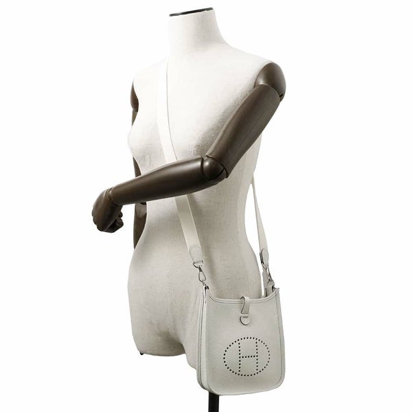 エルメス ショルダーバッグ エブリンTPM ニューホワイト/シルバー金具 トリヨンクレマンスB刻印 HERMES Evelyne