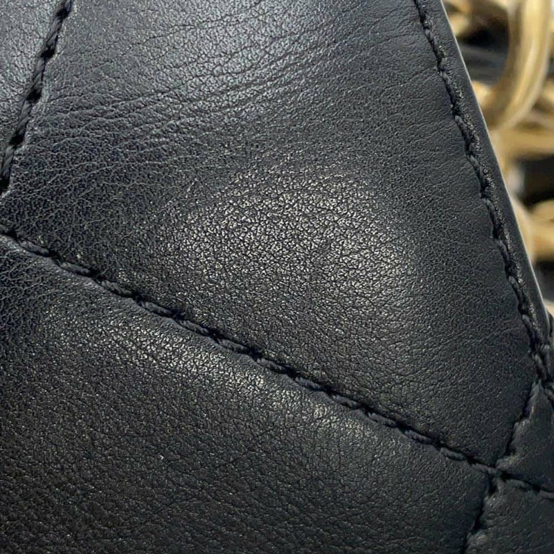 シャネル チェーンショルダーバッグ マトラッセ ココマーク フラップ カーフレザー AS2833 CHANEL 黒