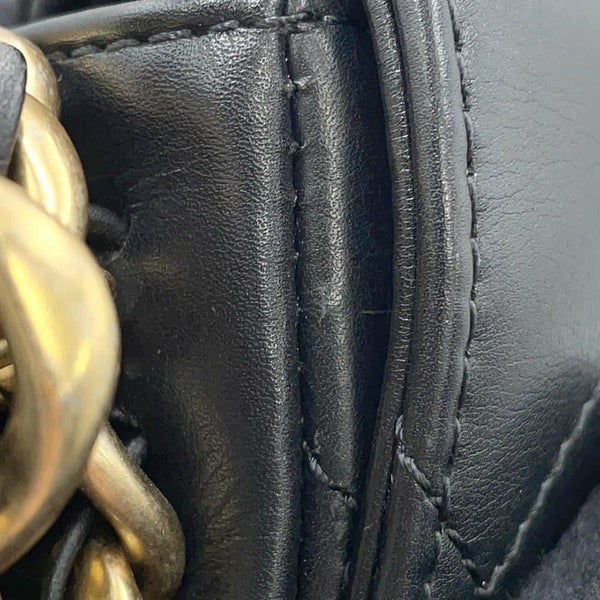 シャネル チェーンショルダーバッグ マトラッセ ココマーク フラップ カーフレザー AS2833 CHANEL 黒