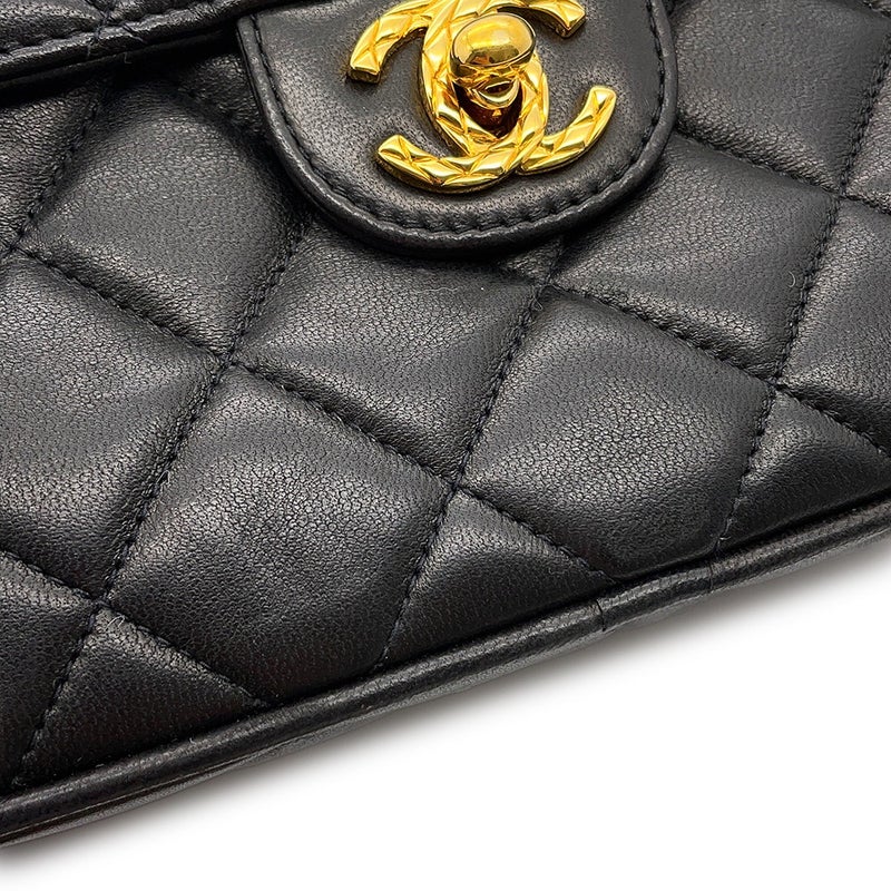 シャネル ショルダーバッグ マトラッセ ココマーク フリンジ タッセル ラムスキン CHANEL バッグ 黒