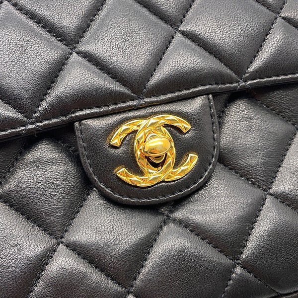 シャネル ショルダーバッグ マトラッセ ココマーク フリンジ タッセル ラムスキン CHANEL バッグ 黒