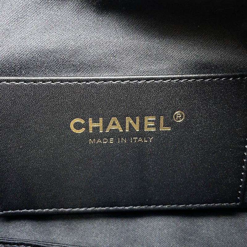 シャネル ハンドバッグ マトラッセ ココマーク ホーボーバッグ カーフスキン AS5976 CHANEL 黒