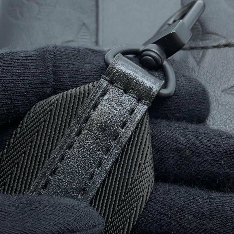 ルイヴィトン ショルダーバッグ モノグラム・シャドウ ダブル・フォンポーチ M81323 LOUIS VUITTON ブラック 黒