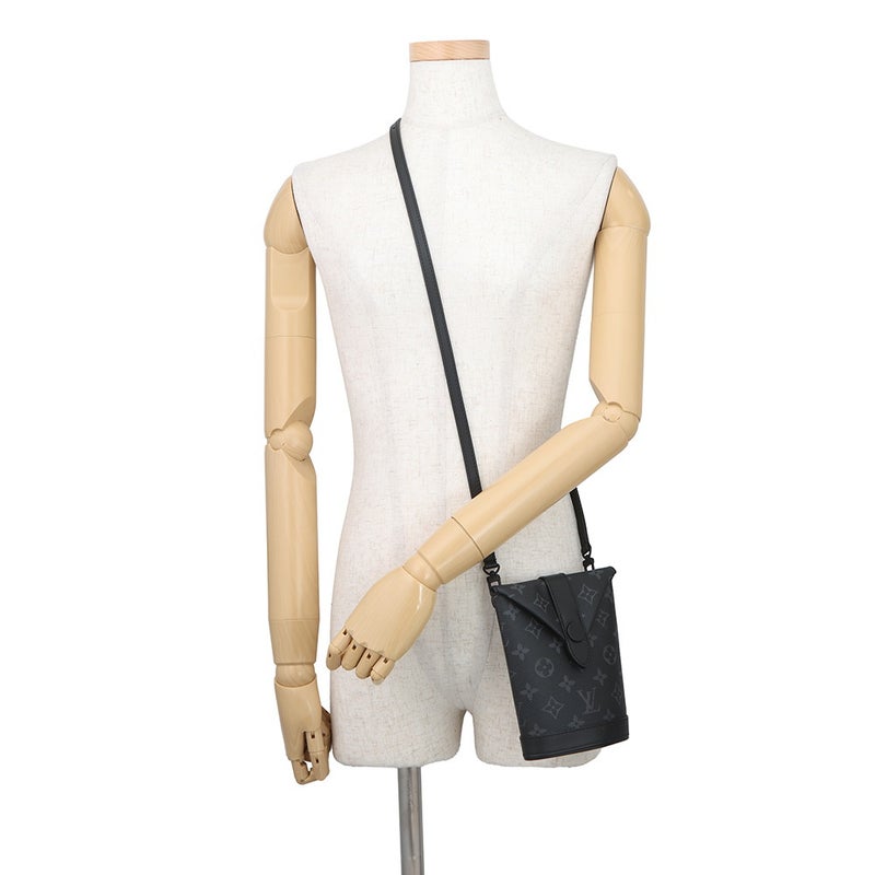 ルイヴィトン ショルダーバッグ モノグラム・エクリプス エンベロップ・ポーチ M11613 LOUIS VUITTON 黒 ブラック