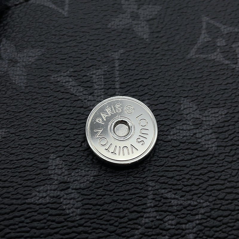 ルイヴィトン ショルダーバッグ モノグラム・エクリプス エンベロップ・ポーチ M11613 LOUIS VUITTON 黒 ブラック