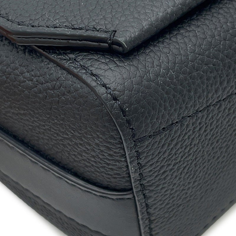 ルイヴィトン ショルダーバッグ グレインレザー テイクオフ・メッセンジャー M57080 LOUIS VUITTON ヴィトン 黒 ブラック