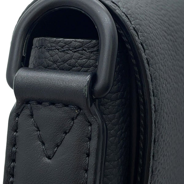 ルイヴィトン ショルダーバッグ グレインレザー テイクオフ・メッセンジャー M57080 LOUIS VUITTON ヴィトン 黒 ブラック