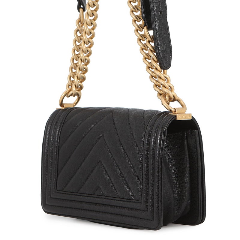 シャネル チェーンショルダーバッグ ボーイシャネル スモール マトラッセ ココマーク キャビアスキン A67085 CHANEL 黒