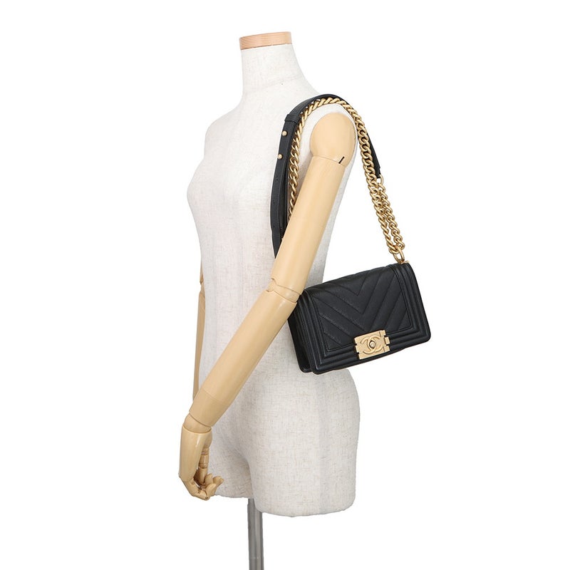 シャネル チェーンショルダーバッグ ボーイシャネル スモール マトラッセ ココマーク キャビアスキン A67085 CHANEL 黒