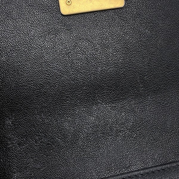 シャネル チェーンショルダーバッグ ボーイシャネル スモール マトラッセ ココマーク キャビアスキン A67085 CHANEL 黒