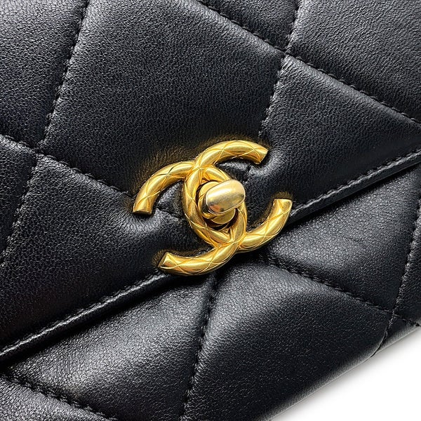 シャネル チェーンショルダーバッグ マトラッセ ミニフラップ ココマーク ラムスキン AS4862 CHANEL バッグ 黒