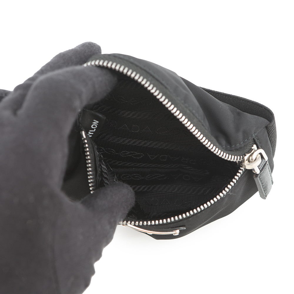 プラダ ポーチ Re-Nylon トライアングルロゴ リストバンドポーチ