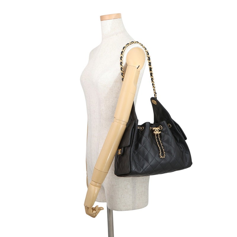 シャネル チェーンショルダーバッグ ココマーク CHANEL 25 スモール キャビアスキン AS5293 CHANEL 黒