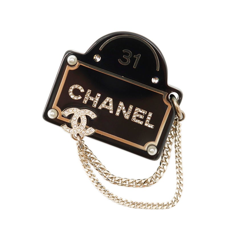 シャネル ブローチ ココマーク ストリートサインモチーフ D22B AB9372 CHANEL アクセサリー