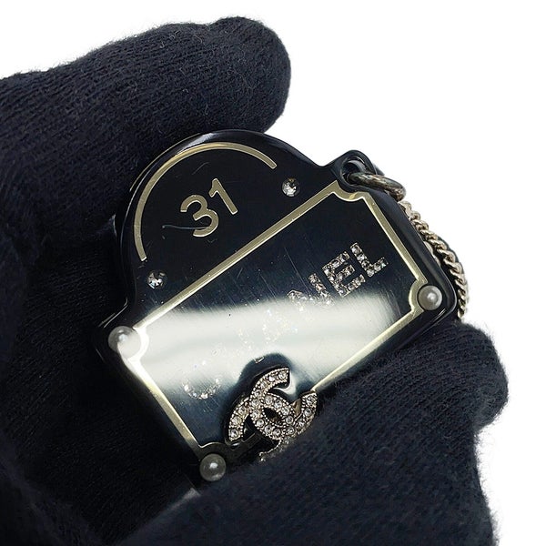 シャネル ブローチ ココマーク ストリートサインモチーフ D22B AB9372 CHANEL アクセサリー