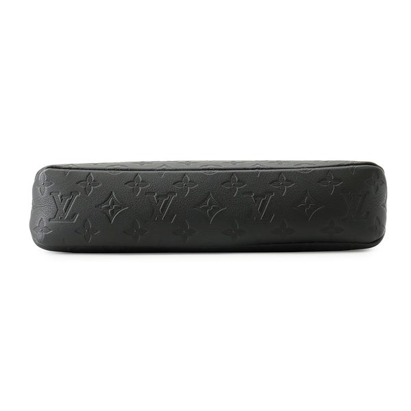 ルイヴィトン クラッチバッグ モノグラム・シャドウ ポシェット・ヴォワヤージュ スープル M82545 LOUIS VUITTON 黒 ブラック