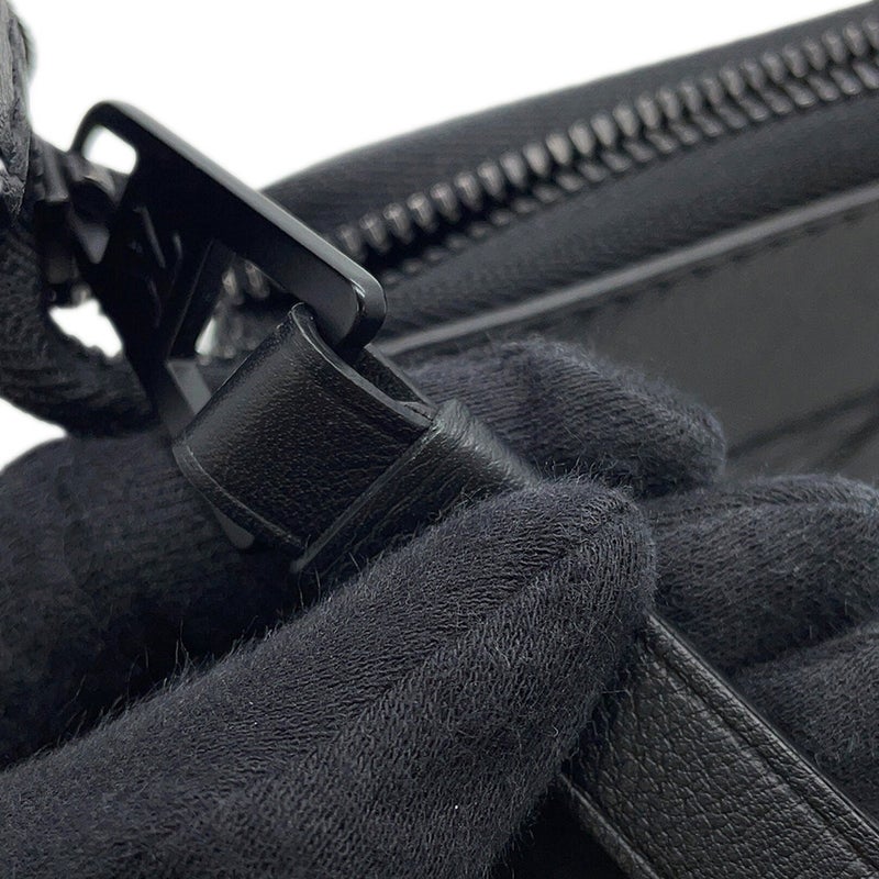 ルイヴィトン クラッチバッグ モノグラム・シャドウ ポシェット・ヴォワヤージュ スープル M82545 LOUIS VUITTON 黒 ブラック