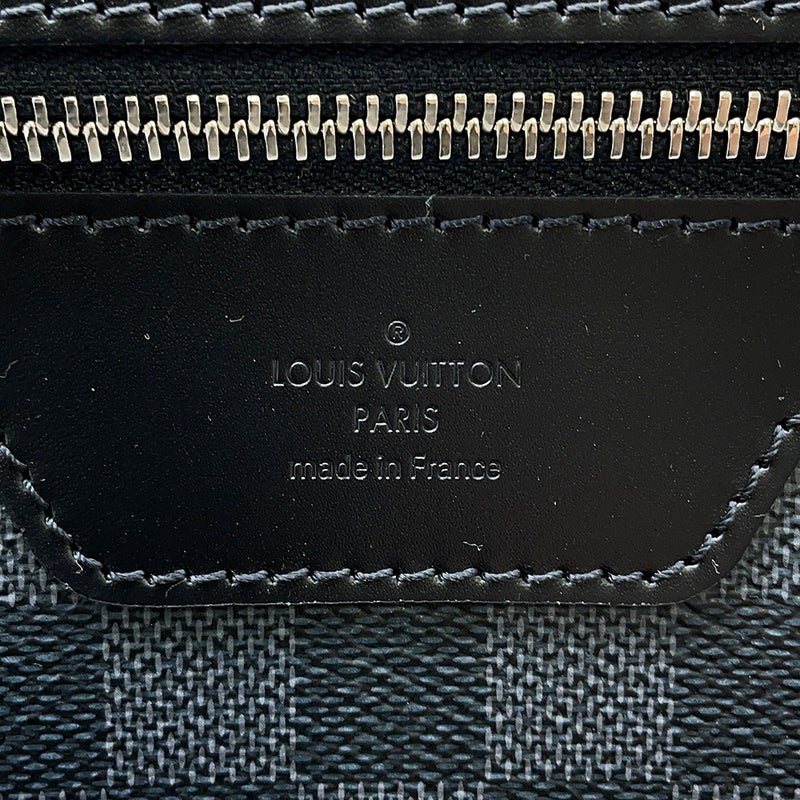 ルイヴィトン キャリーケース ダミエ・グラフィット ぺガス45 N23302 LOUIS VUITTON 旅行 スーツケース 黒 ブラック