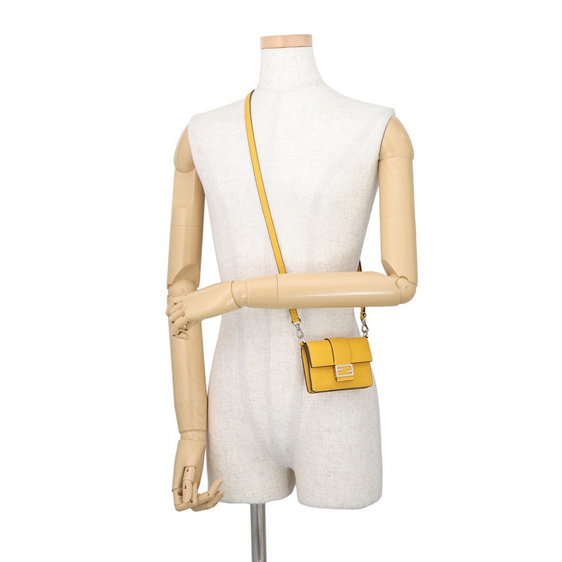 フェンディ ショルダーバッグ マイクロ フラット バゲット ショルダーポシェット レザー 7M0311 FENDI 財布