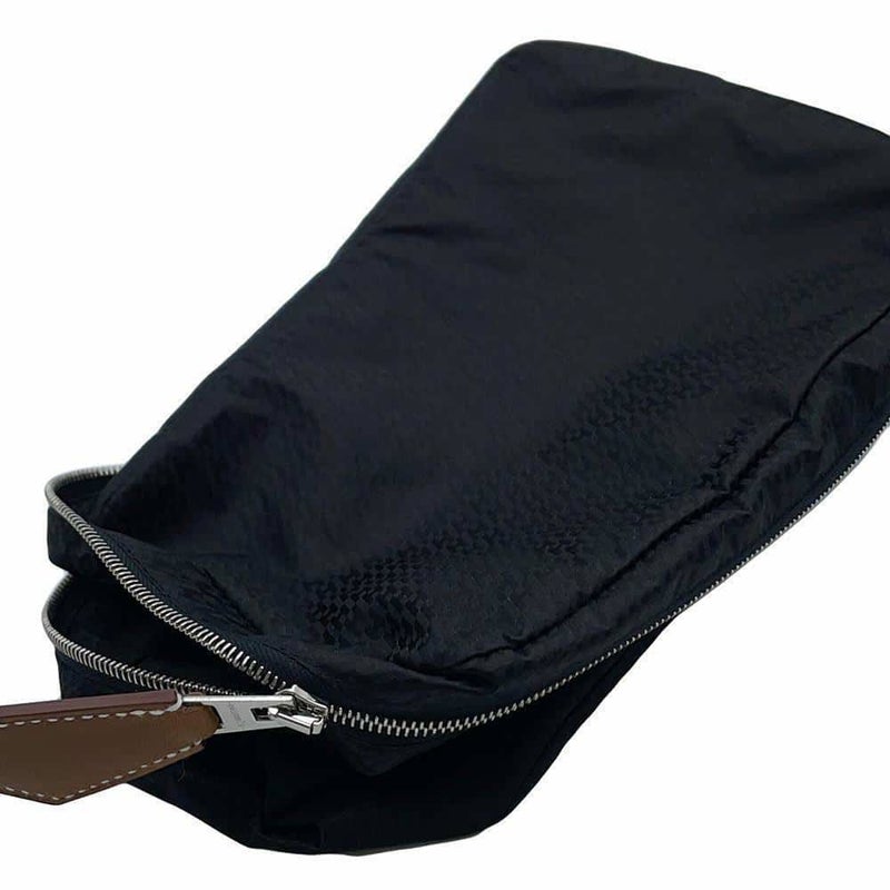 エルメス ポーチ トラベルシルク ミニ トラベルキューブ ブラック/フォーヴ/シルバー金具 シルク/バレニア B刻印 HERMES 黒