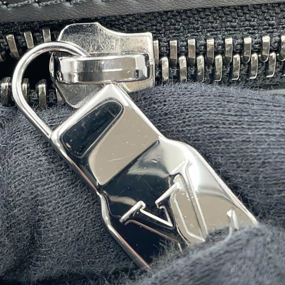 ルイヴィトン 長財布 モノグラム・エクリプス ジッピーXL M61698 LOUIS