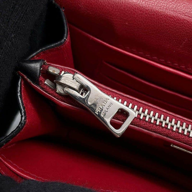 プラダ ショルダーバッグ ロゴ レザー BT1031 PRADA バッグ 黒