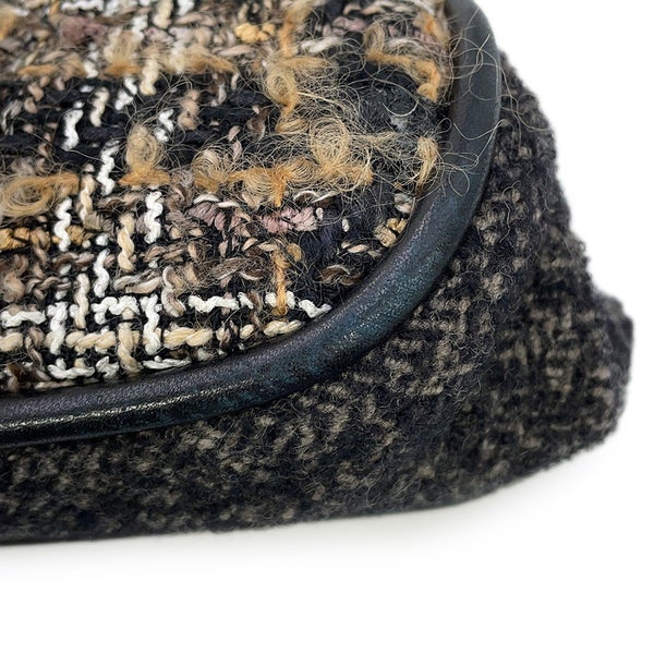 シャネル ワンショルダーバッグ ココマーク マトラッセ ツイード CHANEL 黒 セール品