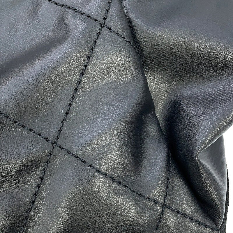 シャネル トートバッグ マトラッセ パリビアリッツ トートMM ココチャーム A34209 CHANEL 黒