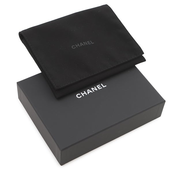 シャネル 三つ折り財布 シェブロン スモール フラップ コンパクトウォレット キャビアスキン AP5202 CHANEL 財布 黒