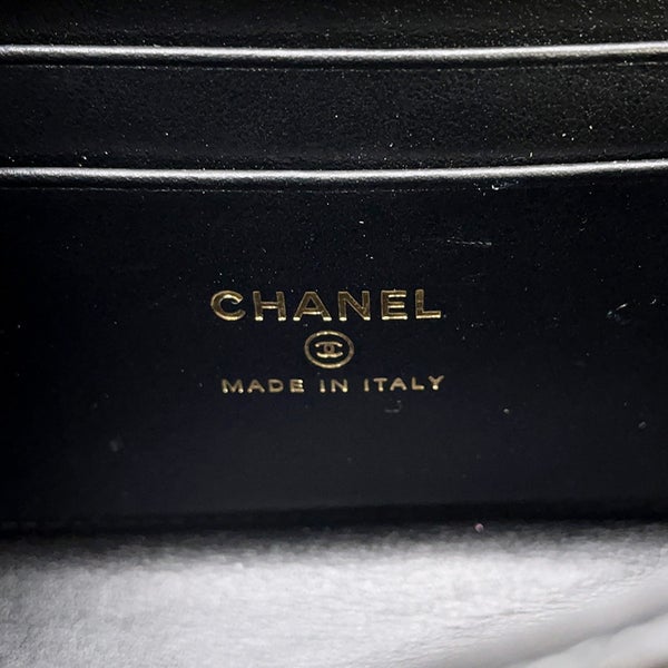 シャネル チェーンショルダーバッグ トップハンドル フォンケース マトラッセ ココマーク キャビアスキン AP3238 CHANEL 黒