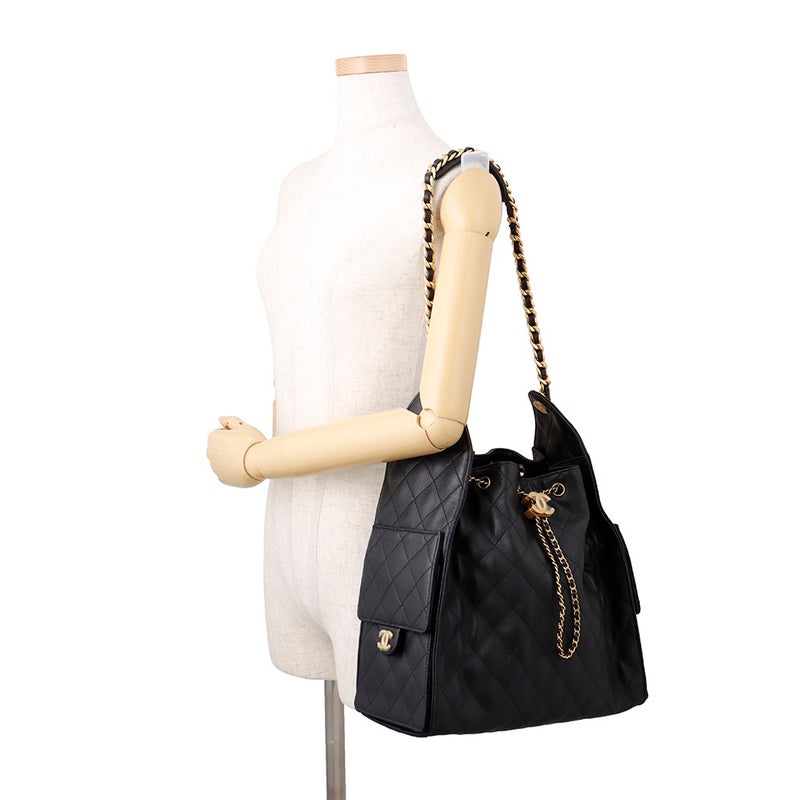 シャネル チェーンショルダーバッグ CHANEL25 ミディアム ココマーク マトラッセ キャビアスキン AS5311 CHANEL 黒