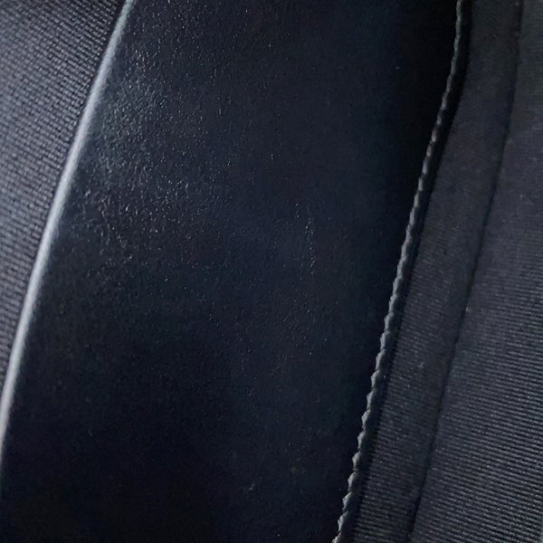 シャネル チェーンショルダーバッグ マトラッセ ココマーク ハーフムーン フォンフォルダー AP3367 CHANEL 黒