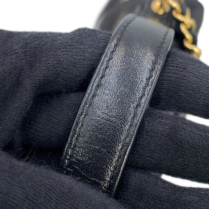 シャネル チェーンショルダーバッグ マトラッセ ココマーク ハーフムーン フォンフォルダー AP3367 CHANEL 黒
