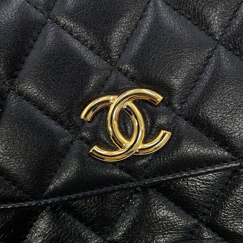 シャネル チェーンショルダーバッグ マトラッセ ココマーク ハーフムーン フォンフォルダー AP3367 CHANEL 黒