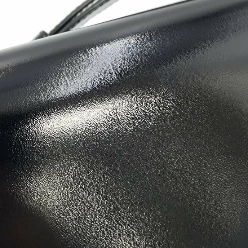 セリーヌ ショルダーバッグ ティーン トリオンフ シャイニーカーフレザー 188423 CELINE 黒